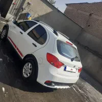 کوئیک مدل ۹۸|خودرو سواری و وانت|شهرکرد, |دیوار