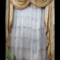 پرده زیبا ی والان دار