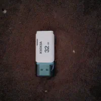 فلش ۳۲ اورجینال