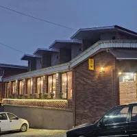 اقامتگاه و کافه رستوران قلعه