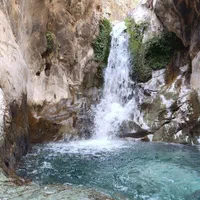 اجاره روزانه ویلا باغ مستقل آبشار دلفارد|اجارهٔ کوتاه‌مدت ویلا و باغ|جیرفت, |دیوار