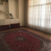 ویلایی دو طبقه واقع در میدان امام خمینی|فروش خانه و ویلا|قم, تولید دارو و یخچال|دیوار
