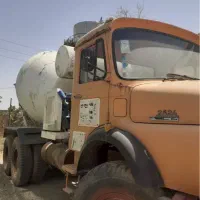 راننده کامیون میکسر