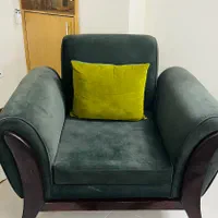 مبل راحتی ۷ نفره + میز جلو مبلی چوبی|مبلمان خانگی و میز عسلی|اصفهان, شاهزاده ابراهیم|دیوار