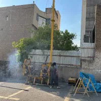 کارگر جهت کمک حفاری
