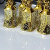 شیشه طلایی برای عطر فرپشی|آرایشی، بهداشتی، درمانی|مهاباد (آذربایجان غربی), |دیوار