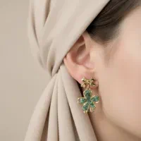 ست گردنبند و گوشواره