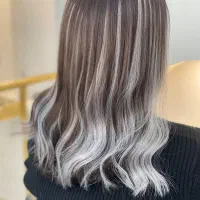 بدون دکلره موهاتو لایت و آمبره کن