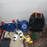 هوگو تکواندو|تجهیزات ورزشی|ری, علایین|دیوار