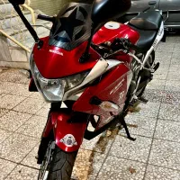 Honda Cbr 250|موتورسیکلت|اصفهان, باغ گلها|دیوار