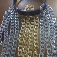 گردنبند کارتیر، دستبند.