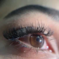 اکستنشن مژه و کاشت مژه + لیفت ابرو رایگان|خدمات آرایشگری و زیبایی|فردیس, فردیس|دیوار