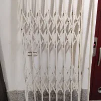 درب آکاردئون، درب اتاق و درب ورودی