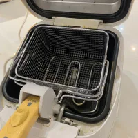 سرخ‌کن SUNNY مدل SDF-2300 تمیز و سالم|اجاق گاز و لوازم برقی پخت‌وپز|شاهین‌شهر, حافظ جنوبی|دیوار