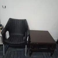 صندلی و میز