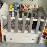 تخت نوزاد تا ۲ سالگی ننو دار