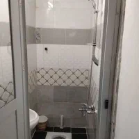 اجاره|اجارهٔ کوتاهمدت آپارتمان و سوئیت|شیراز, لب آب|دیوار