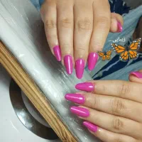 خدمات ناخن ب صورت حرفه ای