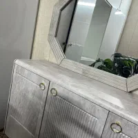 کنسول و آینه و میز تی وی