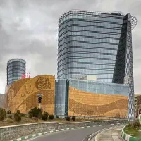 واحد-83-متر-مجلل-ترین-برج-اداری-کلید-نخورده