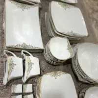 سرویس چینی-۱۸ نفره (۲۲میلیون تومان) کاملا نو هست