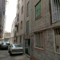 خانه ۶۵ متری بسیار تمیر