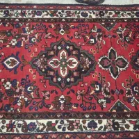 فرش دستباف پشمی طرح مهربان