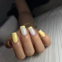 خدمات کاشت ناخن و کراتین