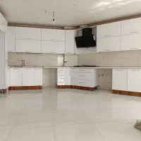 آپارتمان نوساز،جنب مترو ،طبقه۵ ،۱۳۵متر ،فول