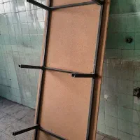 تخت چوبی