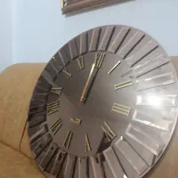 ساعت آینه ای