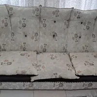 مبل راحتی ۷نفره ۷۰۰هزار تومن