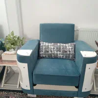 مبل هفت نفره تخت خواب شو کاملا تمیز و سالم|مبلمان خانگی و میز عسلی|بیرجند, |دیوار