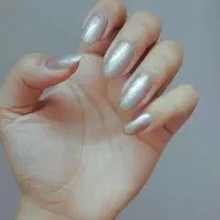 مدل برای تکمیل البوم کاری
