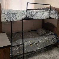 تخت تشک طبی کم کارکرد