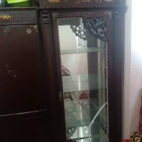 ویترین و کمد