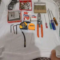 یکسری ابزار کار کاملا نو و بدون استفاده