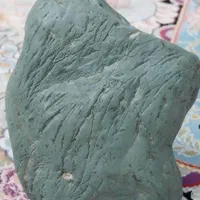 یک عدد سنگ زیبا با رنگ استسنائی