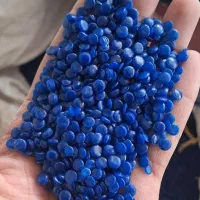 سرکارگر کارخانه که بتونه راننده سرویس هم باشه