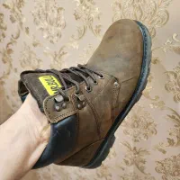 فروش بوت قهوه ای و ساک ورزشی و تعدادی لوازم کادویی|کیف، کفش، کمربند|مبارکه, |دیوار