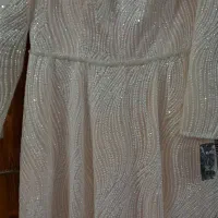 لباس مجلسی|لباس|قدس, شهر‌قدس|دیوار