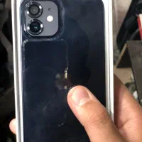 Iphone 12 تمیز