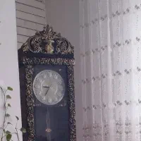 ساعت ایستاده