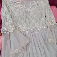 لباس مجلسی بلند طوسی گلدوزیدار|لباس|ایلام, |دیوار