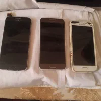 ۳ عدد گوشی نیاز به تعمیر