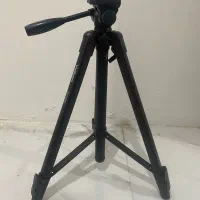 سه پایه دوربین