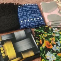 تعدادی شال و روسری نو‌از ۷۰تومان تا ۱۰۰تومان