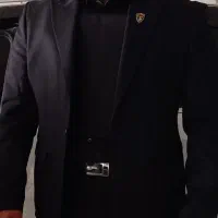 بادیگارد ( محافظ شخصی )     حراست ، حفاظت ، همراهی