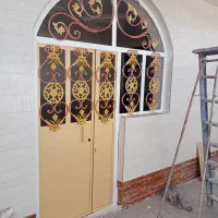 رنگ امیزی درب وپنجره انجام میشود|خدمات پیشه و مهارت|سراوان, |دیوار