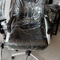 صندلی مدیریتی/صندلی کارمندی|صندلی و نیمکت|ساوه, |دیوار